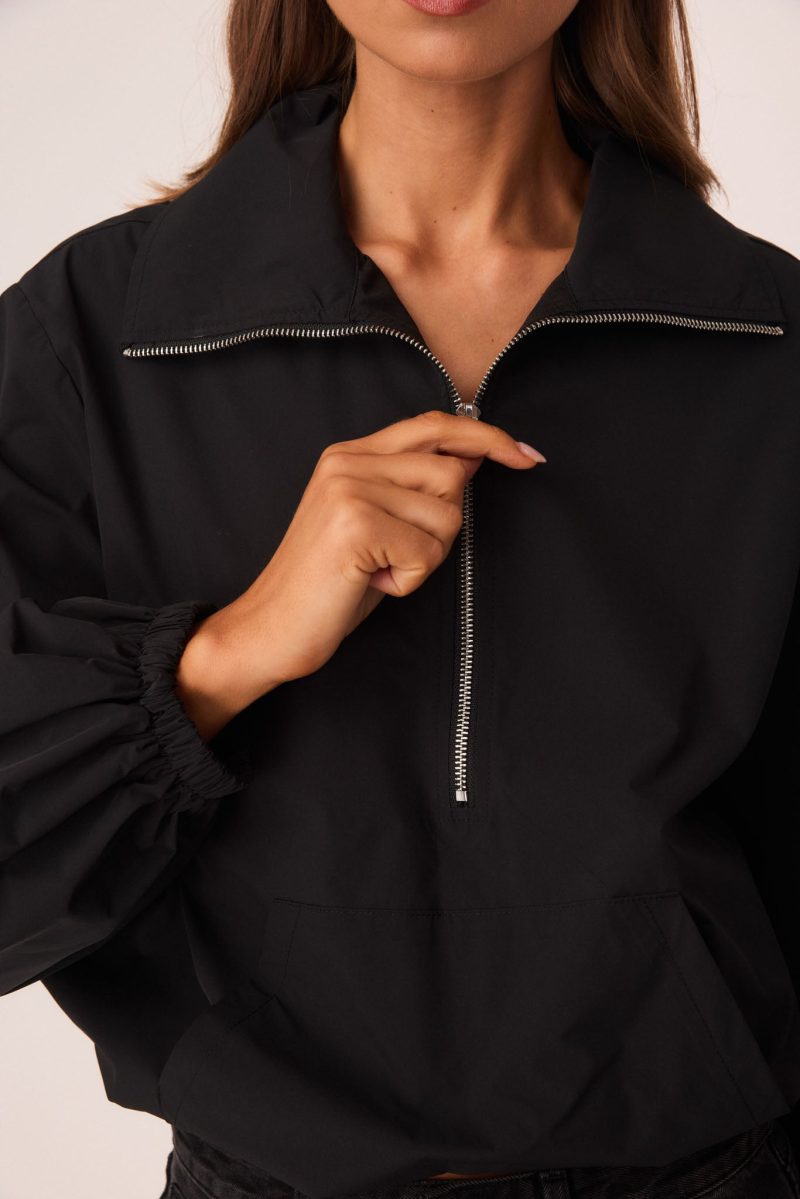 ARDEN WINDBREAKER
