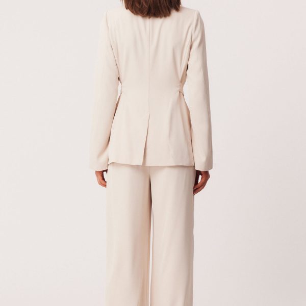 RYAN BLAZER - Image 4